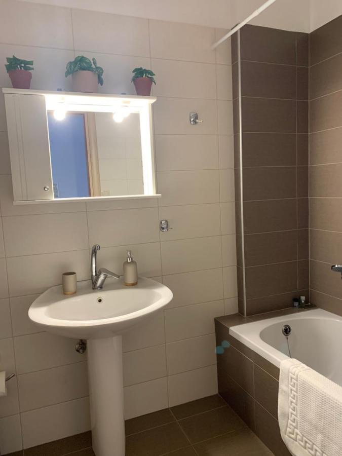 The Grey Apartments Volos Ngoại thất bức ảnh